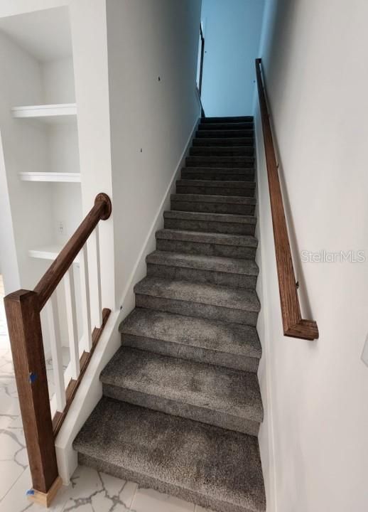 На продажу: $424,900 (4 спален, 2 ванн, 1678 Квадратных фут)