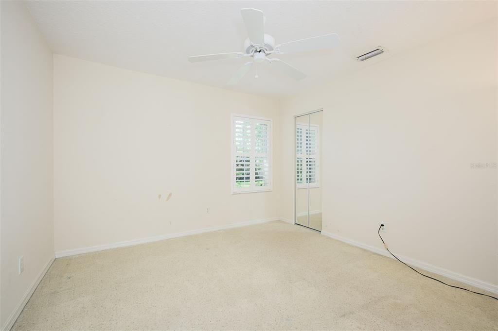 For Sale: $349,900 (3 beds, 2 baths, 1623 Square Feet)