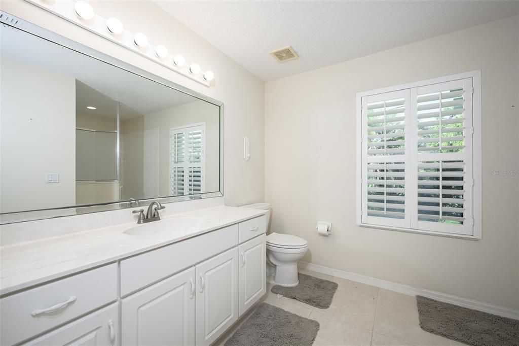 For Sale: $349,900 (3 beds, 2 baths, 1623 Square Feet)