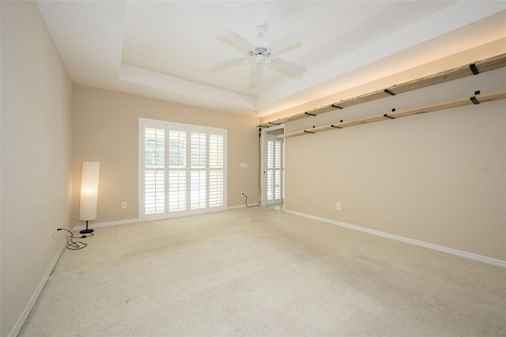 For Sale: $349,900 (3 beds, 2 baths, 1623 Square Feet)