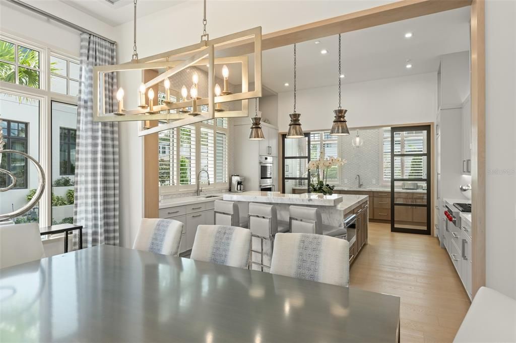 En Venta: $3,595,000 (4 camas, 4 baños, 3239 Pies cuadrados)