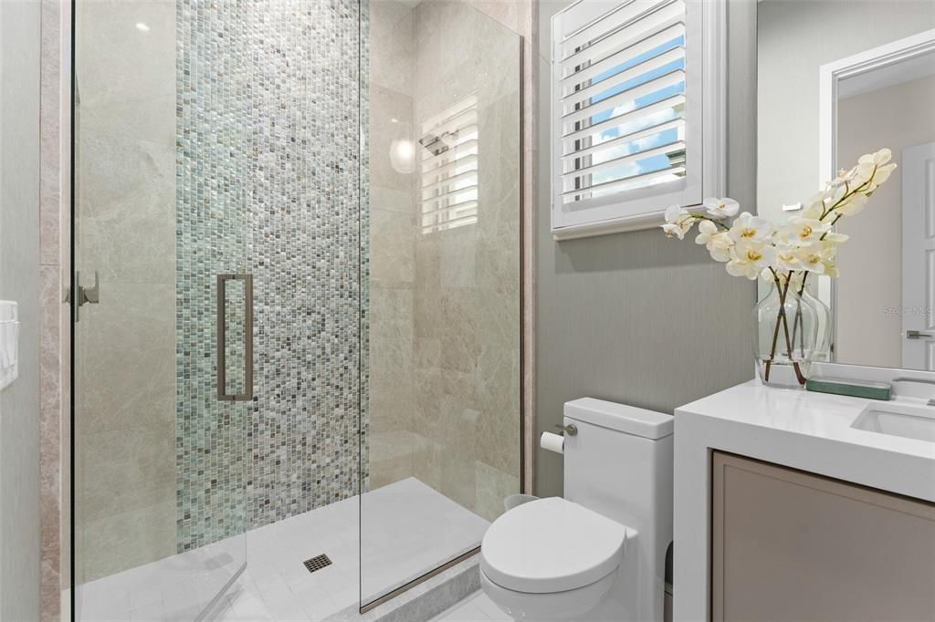 En Venta: $3,595,000 (4 camas, 4 baños, 3239 Pies cuadrados)