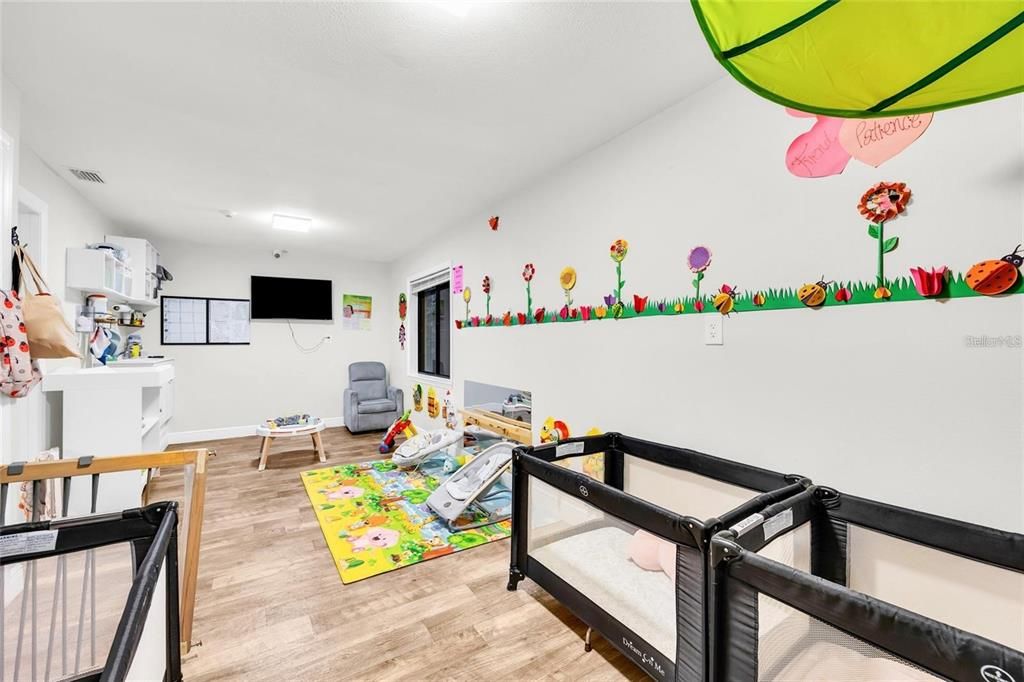 В аренду: $2,500 (3 спален, 2 ванн, 3950 Квадратных фут)