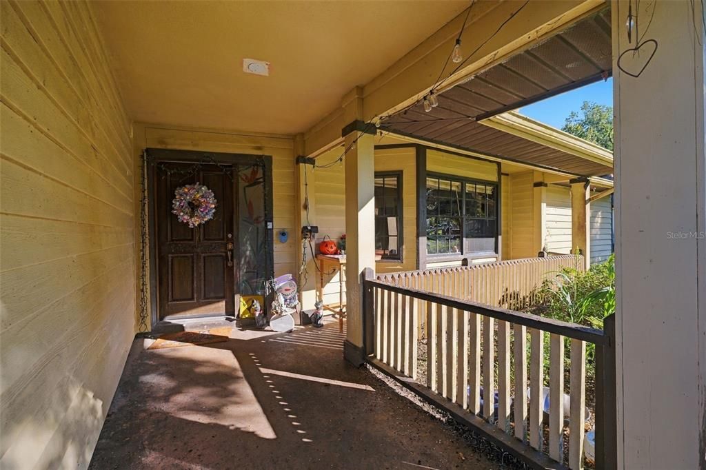 En Venta: $279,000 (3 camas, 2 baños, 1875 Pies cuadrados)