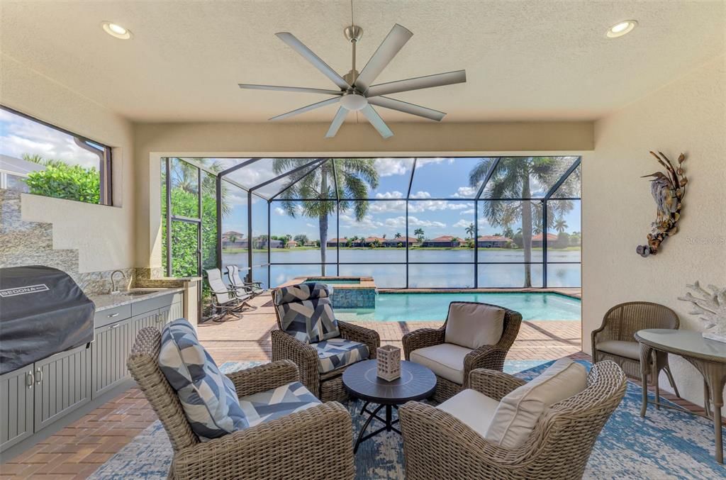 For Sale: $825,000 (3 beds, 3 baths, 2378 Square Feet)