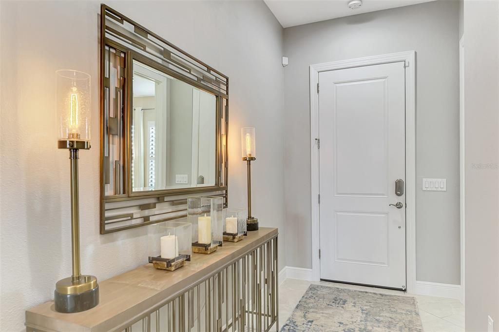 For Sale: $825,000 (3 beds, 3 baths, 2378 Square Feet)