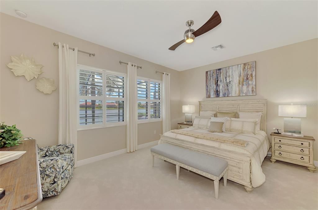 For Sale: $825,000 (3 beds, 3 baths, 2378 Square Feet)