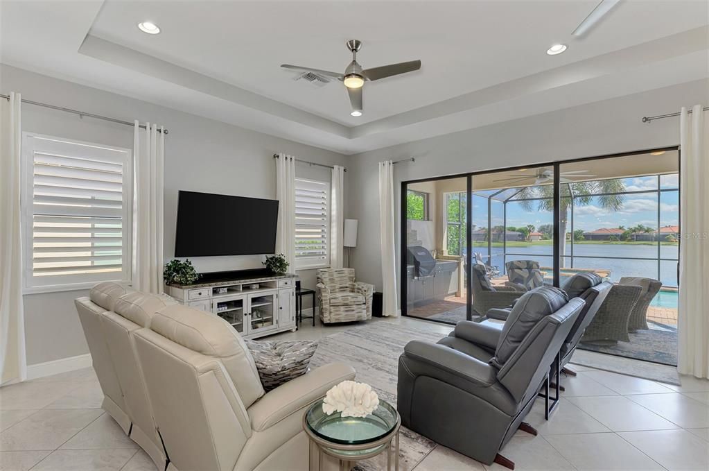 For Sale: $825,000 (3 beds, 3 baths, 2378 Square Feet)
