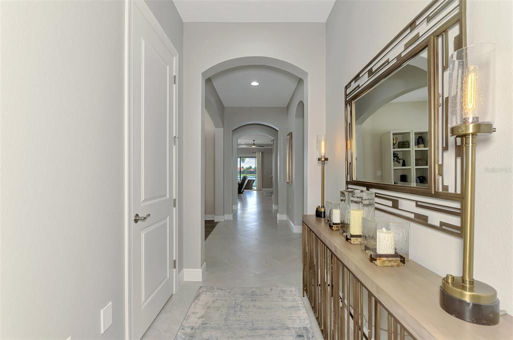 For Sale: $825,000 (3 beds, 3 baths, 2378 Square Feet)
