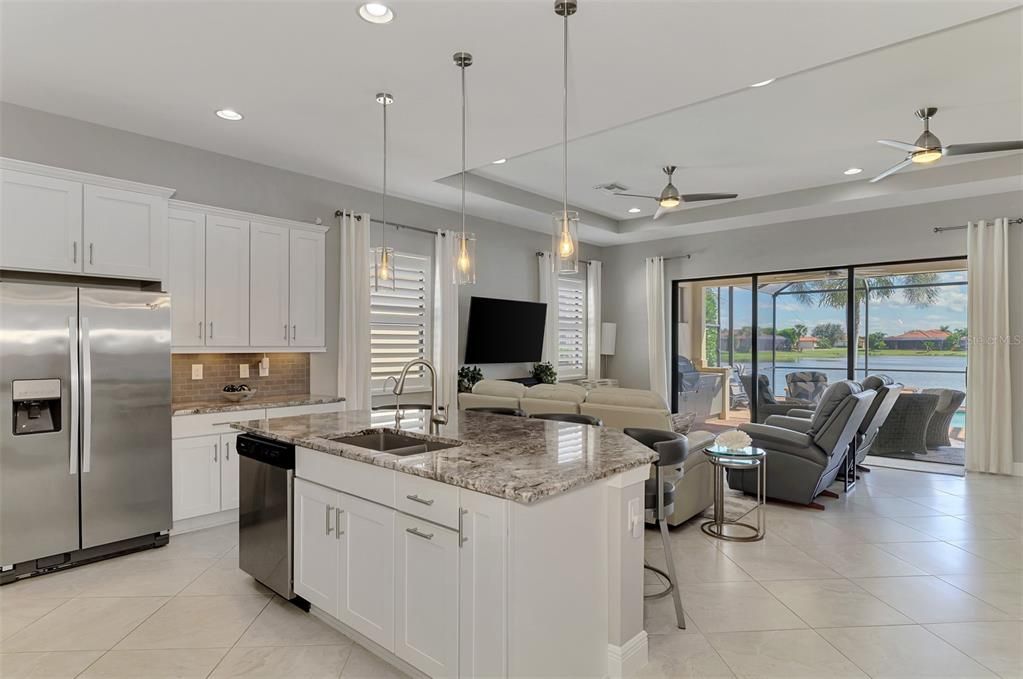 For Sale: $825,000 (3 beds, 3 baths, 2378 Square Feet)