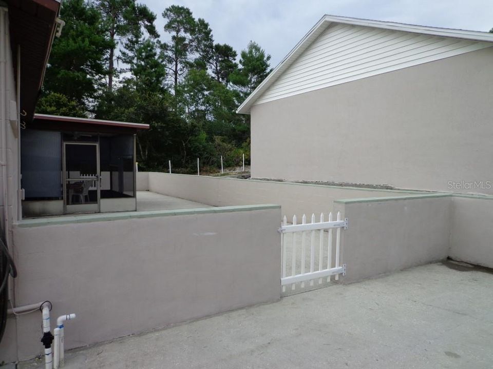 For Rent: $1,795 (3 beds, 2 baths, 1442 Square Feet)