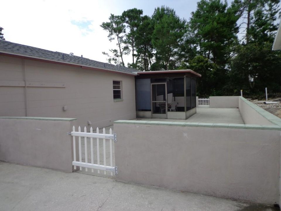 For Rent: $1,795 (3 beds, 2 baths, 1442 Square Feet)