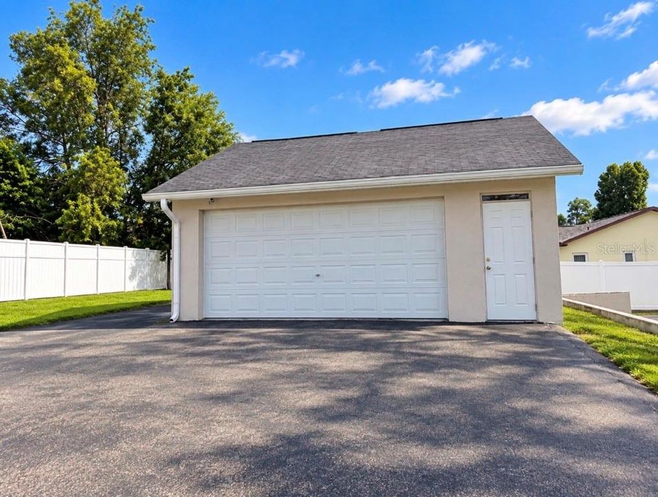 For Rent: $1,795 (3 beds, 2 baths, 1442 Square Feet)