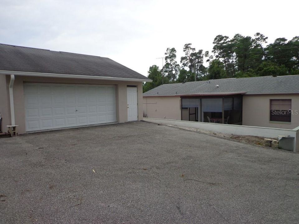 For Rent: $1,795 (3 beds, 2 baths, 1442 Square Feet)