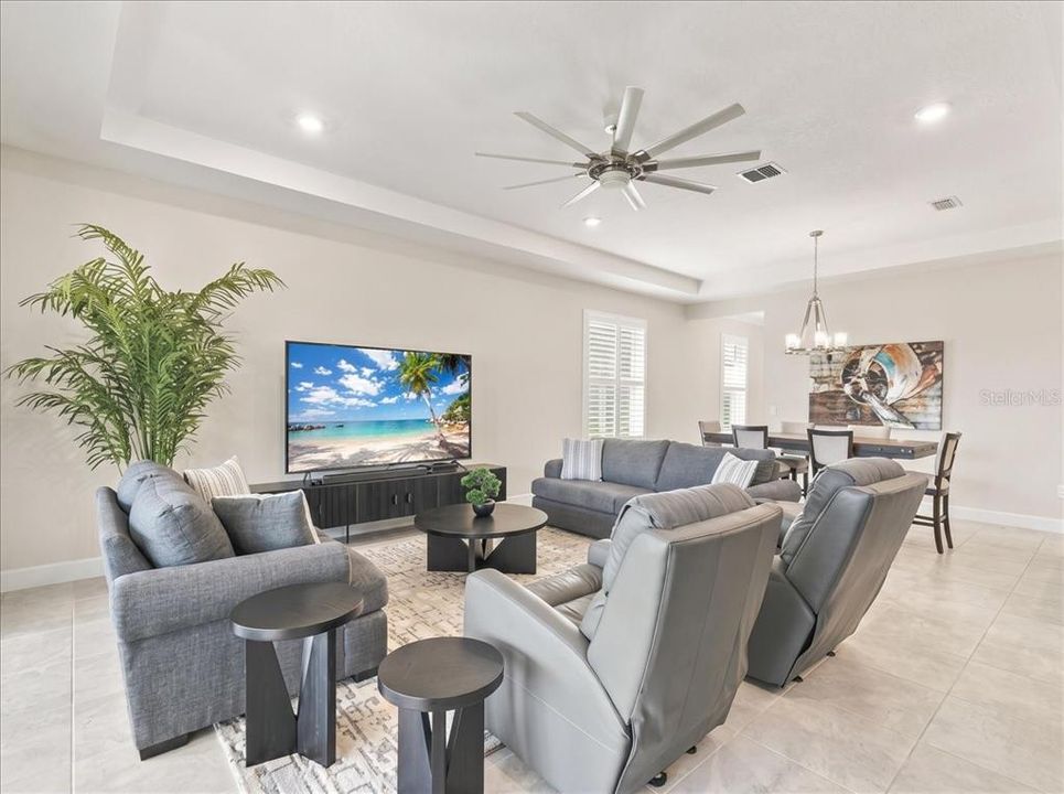 For Sale: $459,900 (3 beds, 2 baths, 1812 Square Feet)