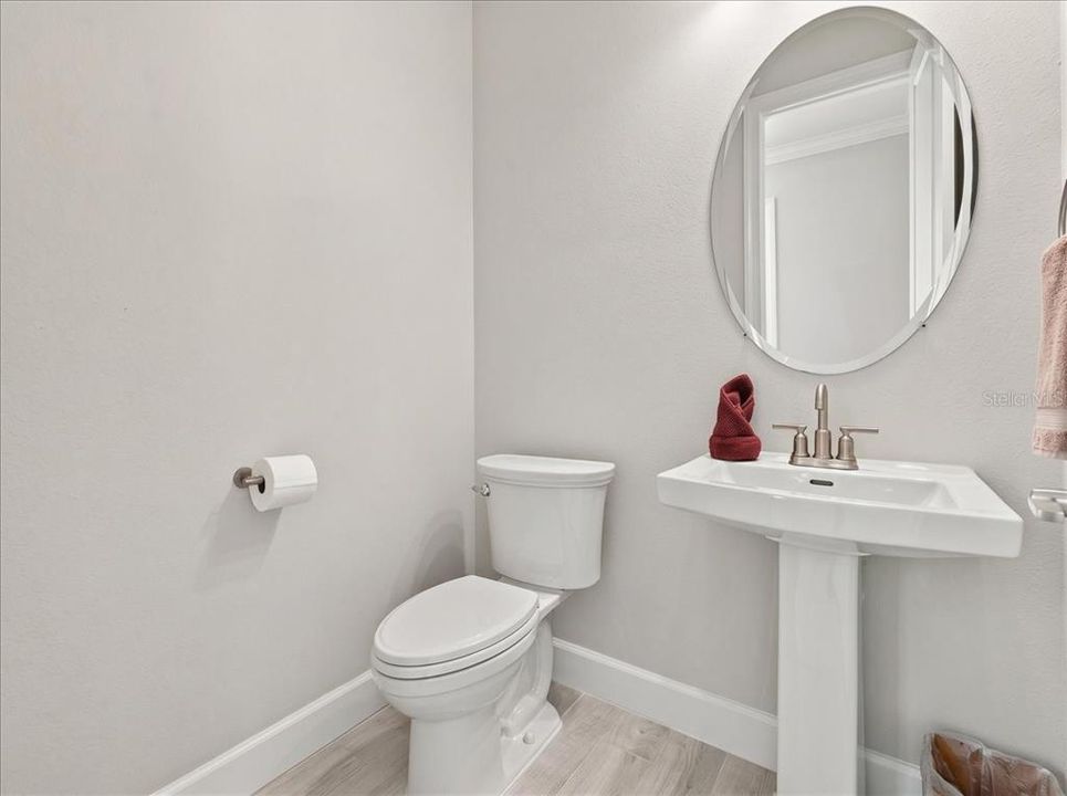 For Sale: $459,900 (3 beds, 2 baths, 1812 Square Feet)
