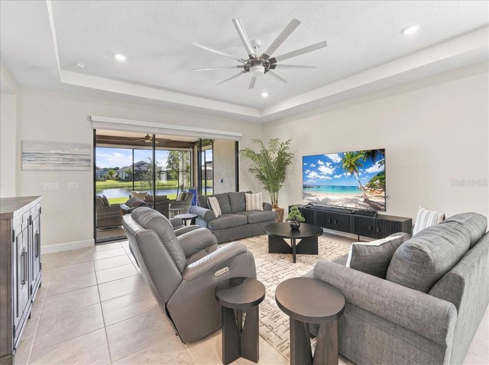 For Sale: $459,900 (3 beds, 2 baths, 1812 Square Feet)