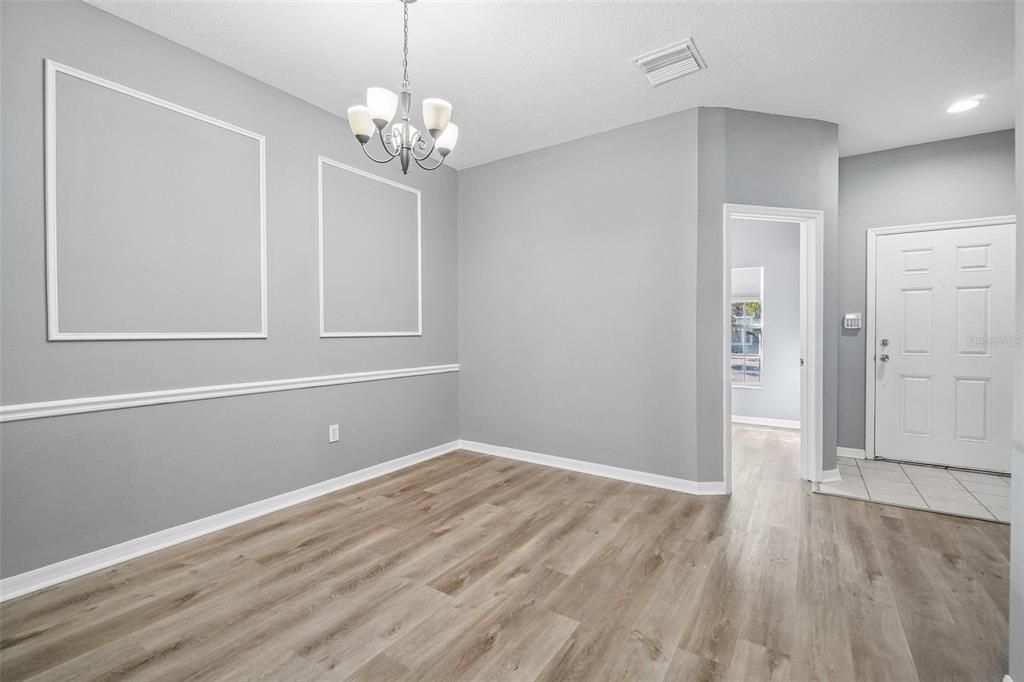 For Sale: $199,000 (3 beds, 2 baths, 1360 Square Feet)