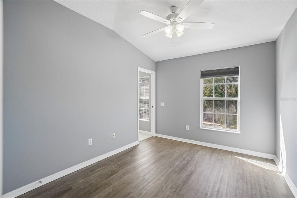 For Sale: $199,000 (3 beds, 2 baths, 1360 Square Feet)