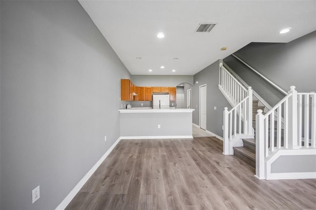 For Sale: $199,000 (3 beds, 2 baths, 1360 Square Feet)