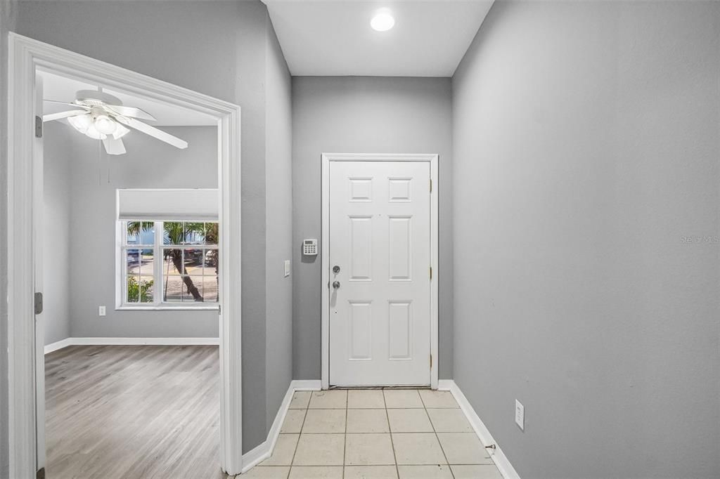 For Sale: $199,000 (3 beds, 2 baths, 1360 Square Feet)