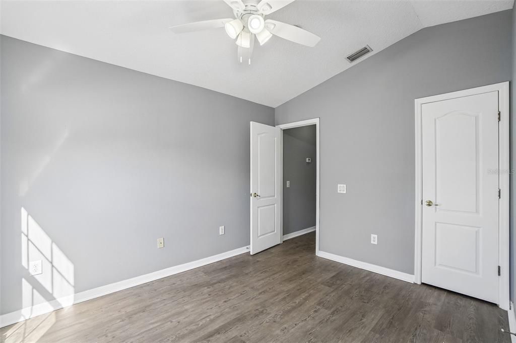 For Sale: $199,000 (3 beds, 2 baths, 1360 Square Feet)