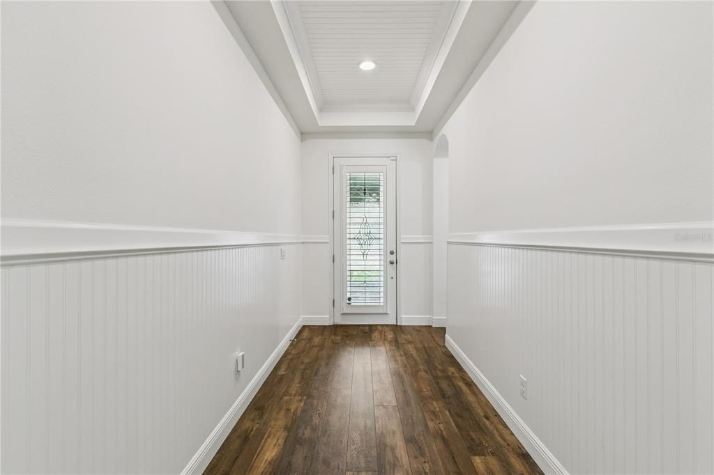 En Venta: $629,900 (3 camas, 2 baños, 2270 Pies cuadrados)