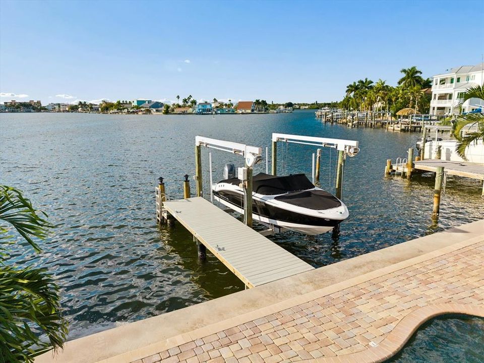 En Venta: $1,495,000 (3 camas, 3 baños, 2137 Pies cuadrados)