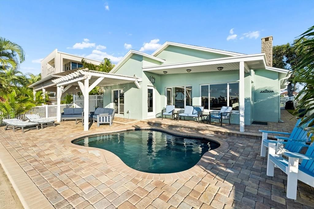 En Venta: $1,495,000 (3 camas, 3 baños, 2137 Pies cuadrados)