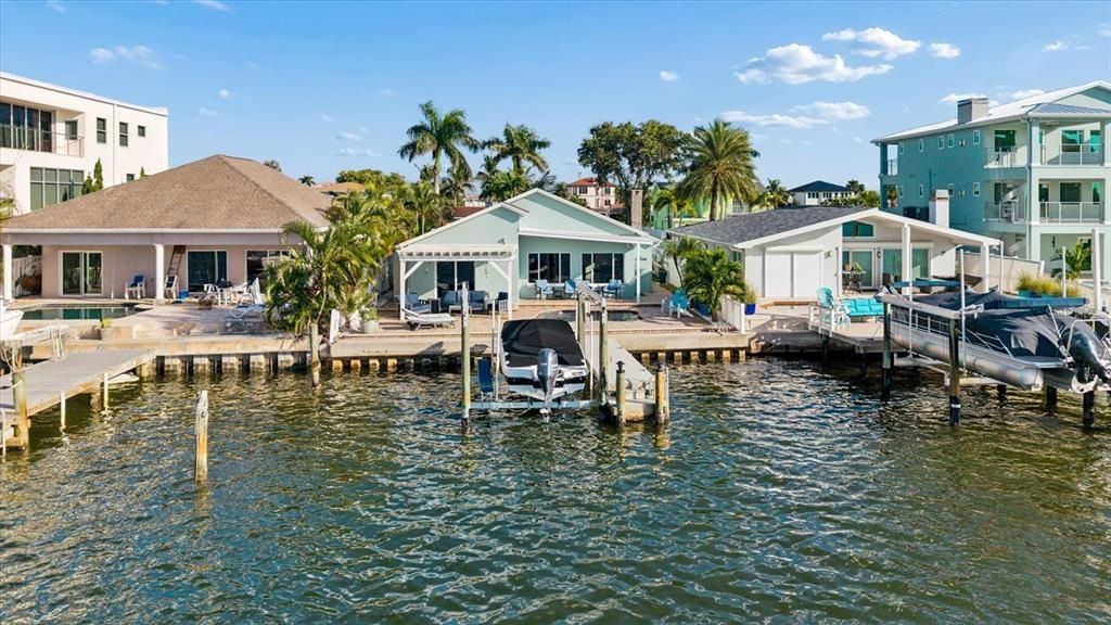 En Venta: $1,495,000 (3 camas, 3 baños, 2137 Pies cuadrados)