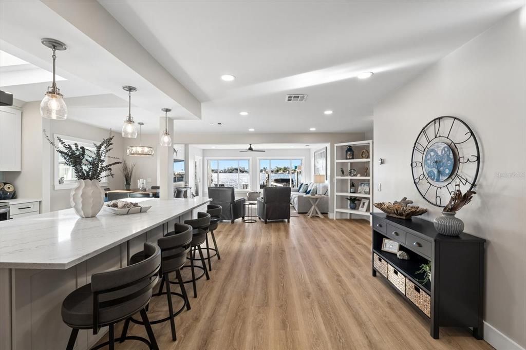 En Venta: $1,495,000 (3 camas, 3 baños, 2137 Pies cuadrados)