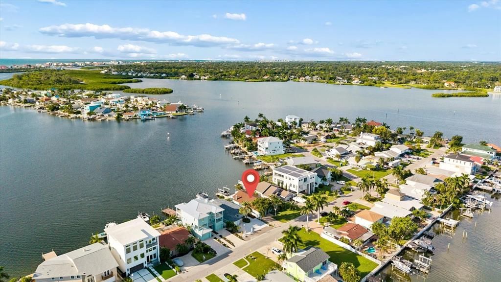 En Venta: $1,495,000 (3 camas, 3 baños, 2137 Pies cuadrados)