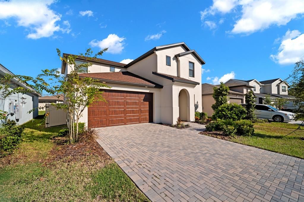 For Sale: $439,000 (4 beds, 3 baths, 2711 Square Feet)