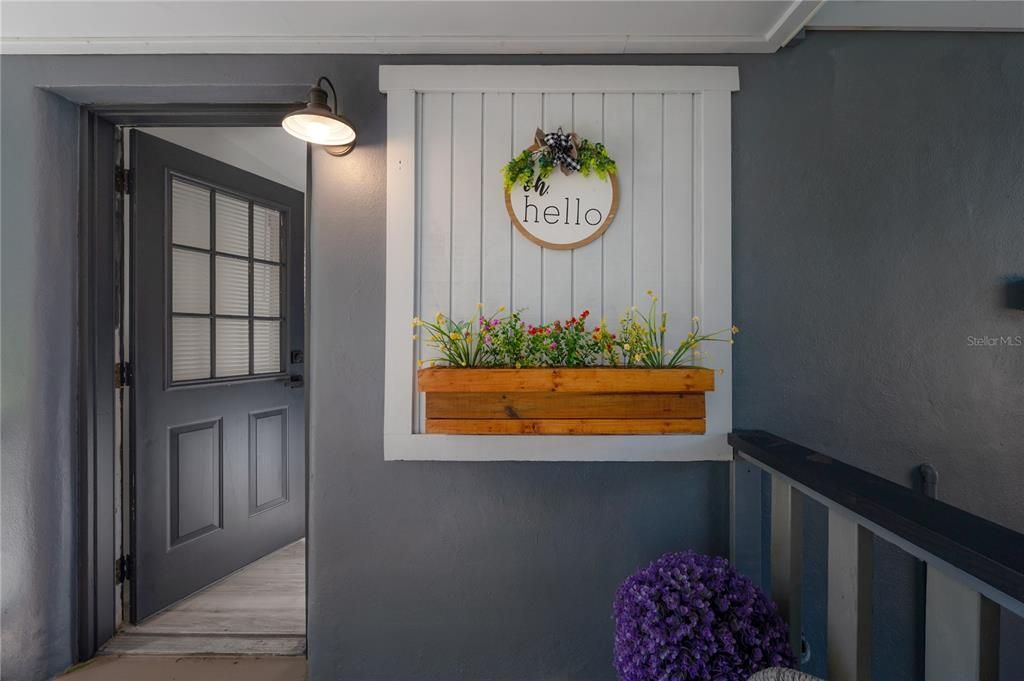 For Sale: $349,000 (2 beds, 2 baths, 1100 Square Feet)