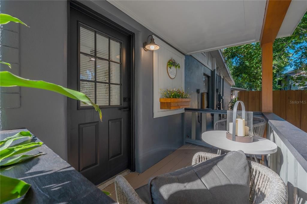 For Sale: $349,000 (2 beds, 2 baths, 1100 Square Feet)