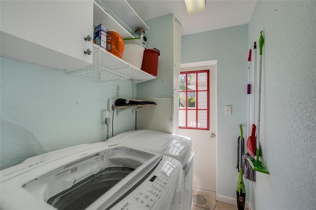 В аренду: $2,775 (4 спален, 3 ванн, 1534 Квадратных фут)
