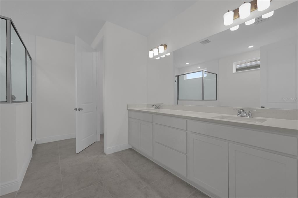En Renta: $3,650 (4 camas, 2 baños, 2515 Pies cuadrados)