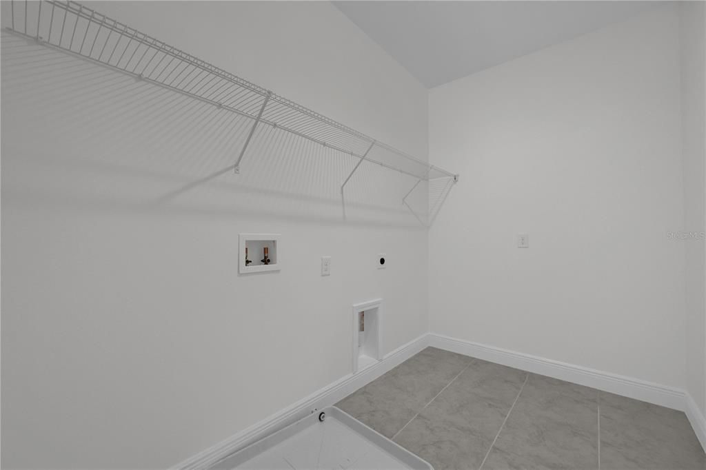En Renta: $3,650 (4 camas, 2 baños, 2515 Pies cuadrados)