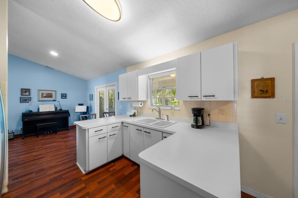 En Venta: $235,900 (2 camas, 2 baños, 1248 Pies cuadrados)