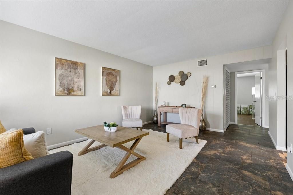 For Sale: $565,000 (4 beds, 2 baths, 2223 Square Feet)