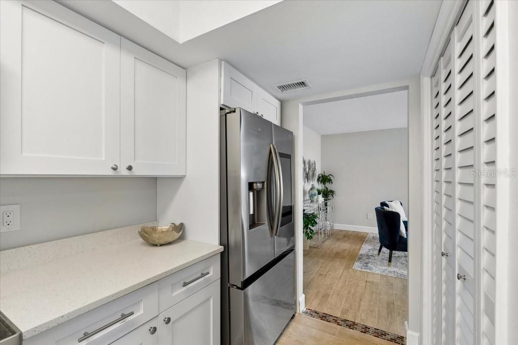For Sale: $565,000 (4 beds, 2 baths, 2223 Square Feet)