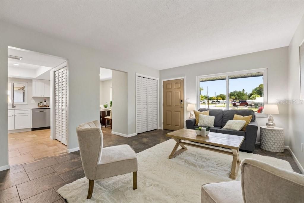 For Sale: $565,000 (4 beds, 2 baths, 2223 Square Feet)