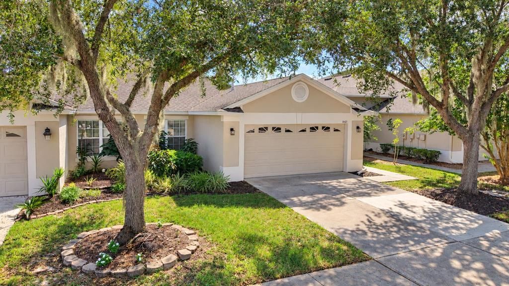For Sale: $335,000 (3 beds, 2 baths, 1546 Square Feet)