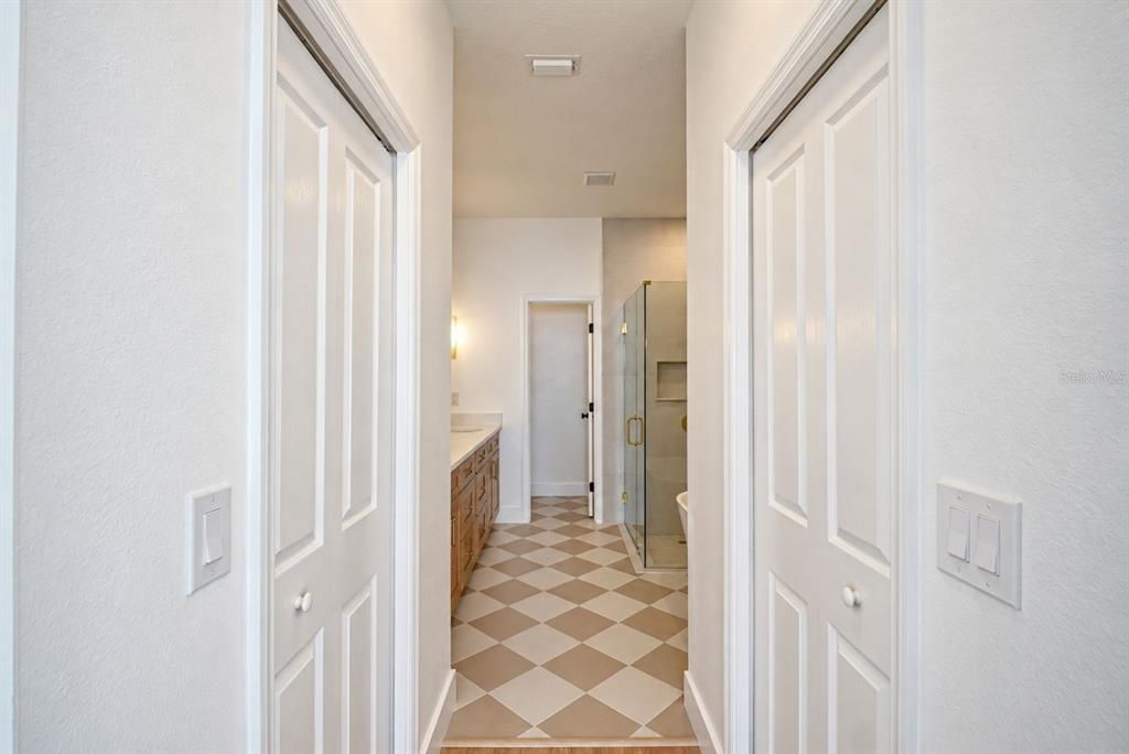 For Sale: $335,000 (3 beds, 2 baths, 1546 Square Feet)