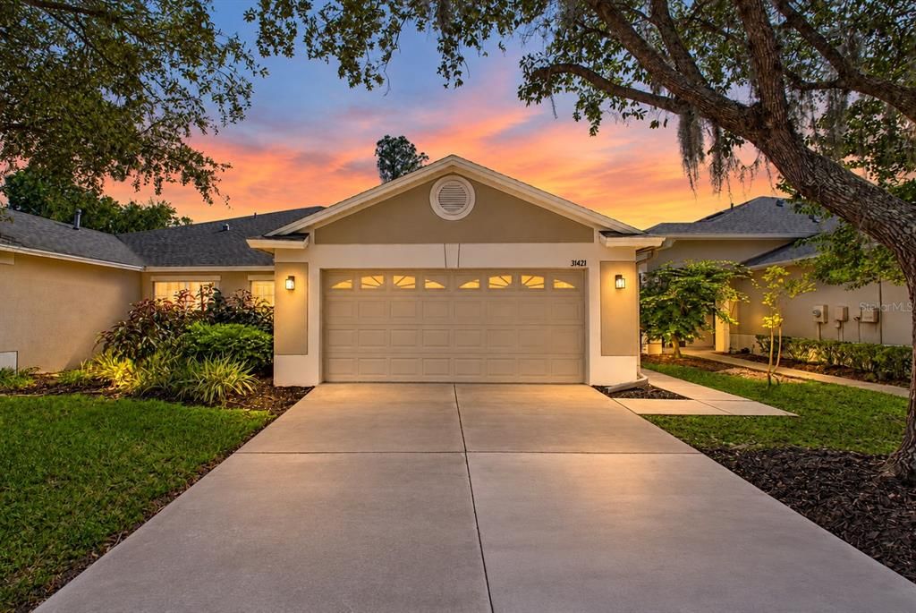 For Sale: $335,000 (3 beds, 2 baths, 1546 Square Feet)
