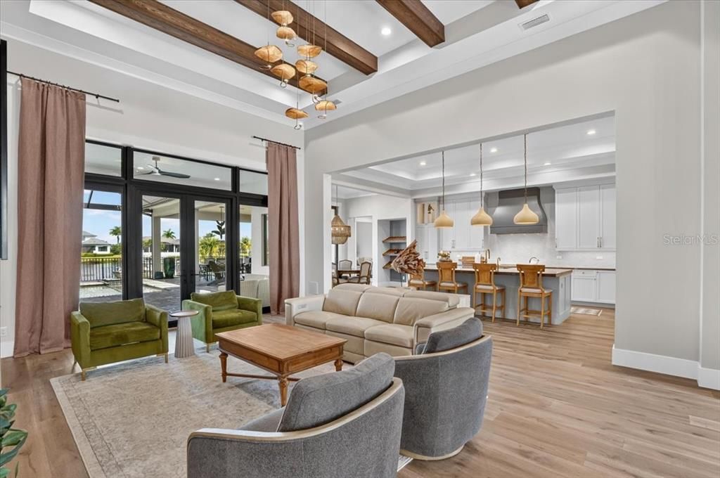 For Sale: $3,395,000 (3 beds, 3 baths, 3324 Square Feet)