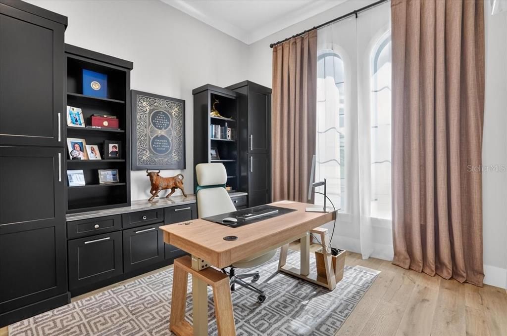 For Sale: $3,395,000 (3 beds, 3 baths, 3324 Square Feet)