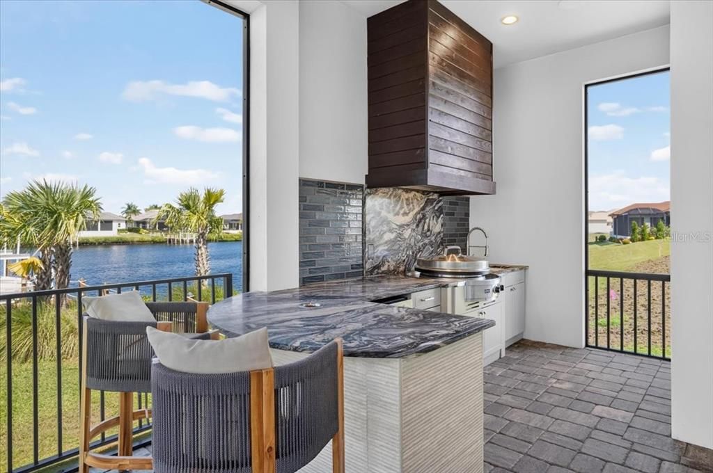 For Sale: $3,395,000 (3 beds, 3 baths, 3324 Square Feet)