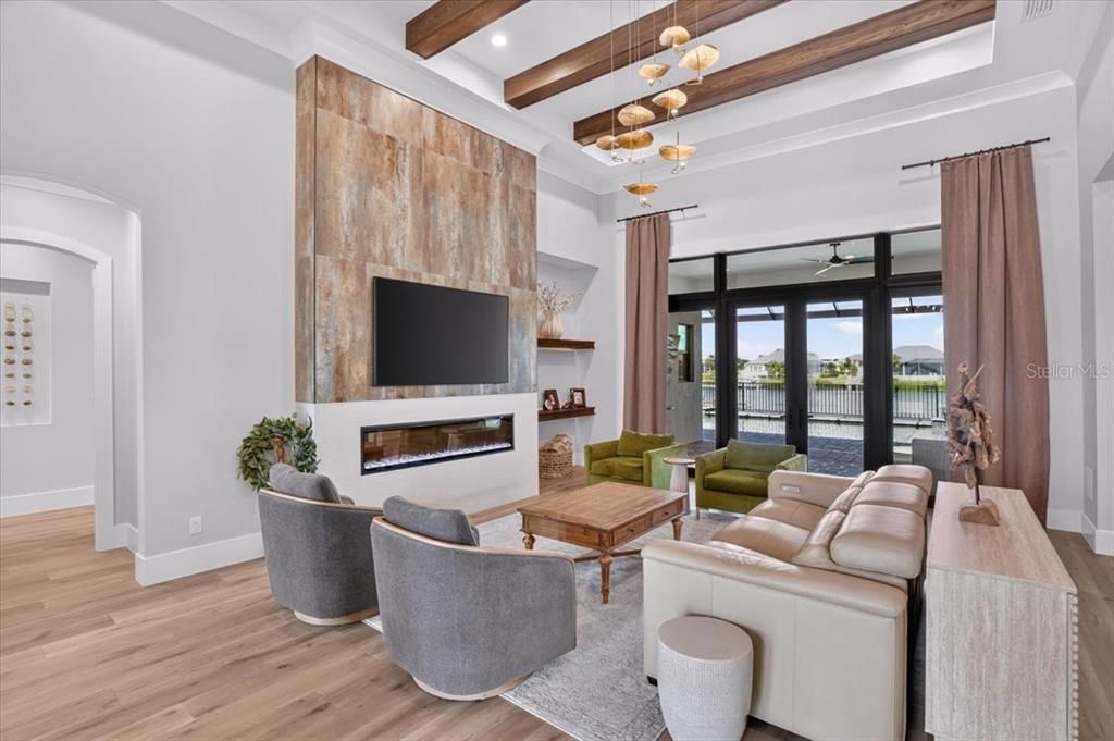 For Sale: $3,395,000 (3 beds, 3 baths, 3324 Square Feet)