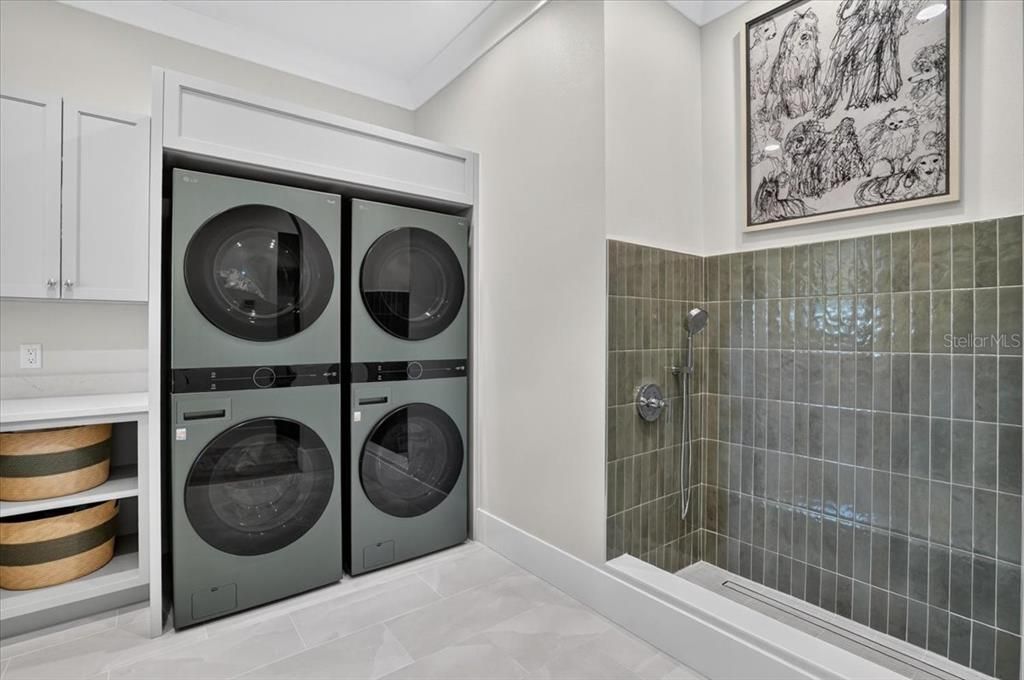 For Sale: $3,395,000 (3 beds, 3 baths, 3324 Square Feet)